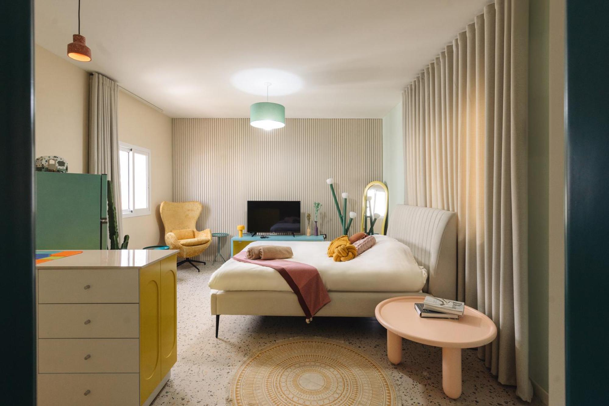 Teal Apartment *